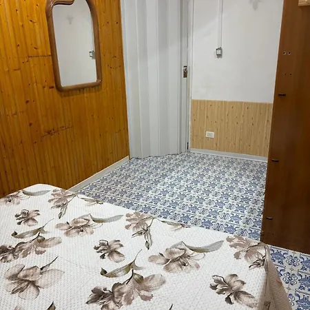 בית נופש Ottaviano Al Mare Lazzaro